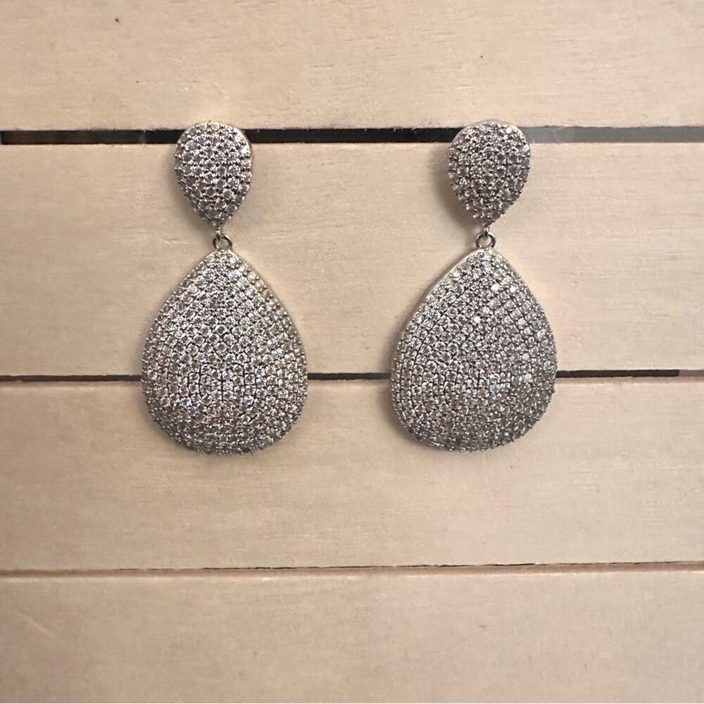 Rhinestone Sparkling Silver Tone Teardrop Pierced Earrings